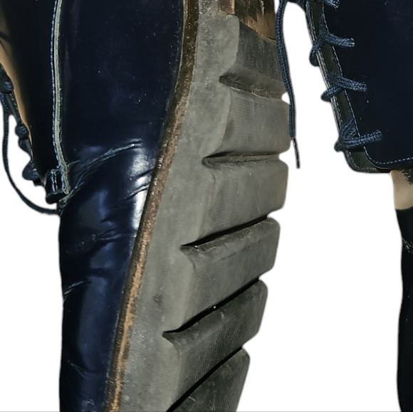 Stuart Weitzman Metro Lace Up Oxford Shoes - Picture 5 of 12